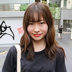 栗本莉杏