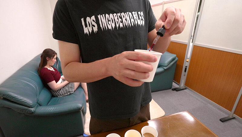 横山さき 卑劣な男に眠らされた女たち 葉山さゆり サンプル画像 2