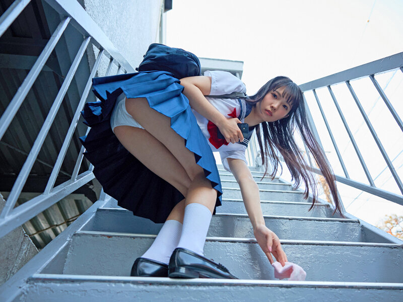 【VR】【追跡レ●プ】下校中の女子生徒の太ももを追いかけるうち戻れなくなって家に押し入り何度も犯しまくった 希咲那奈 サンプル画像 4
