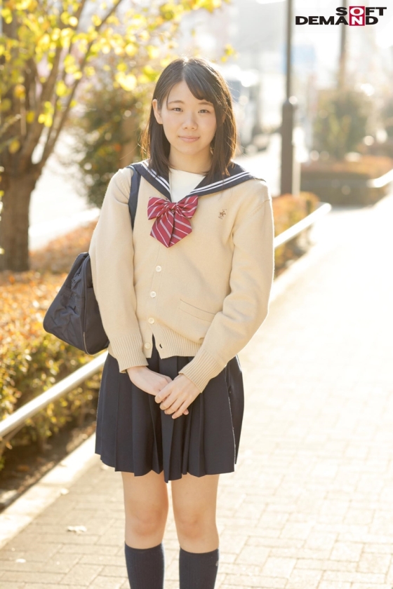 【女子学生限定】マジックミラー号 「下着メーカーのモニター調査」と称して生おっぱいをモミモミしながらインタビュー 清純そうな見た目からは想像もつかない超ドえろ発言連発！敏感な美乳をもみほぐされて感度抜群女子学生が大人ち○ぽでイキまくり！10人中10本番！2 サンプル画像 6