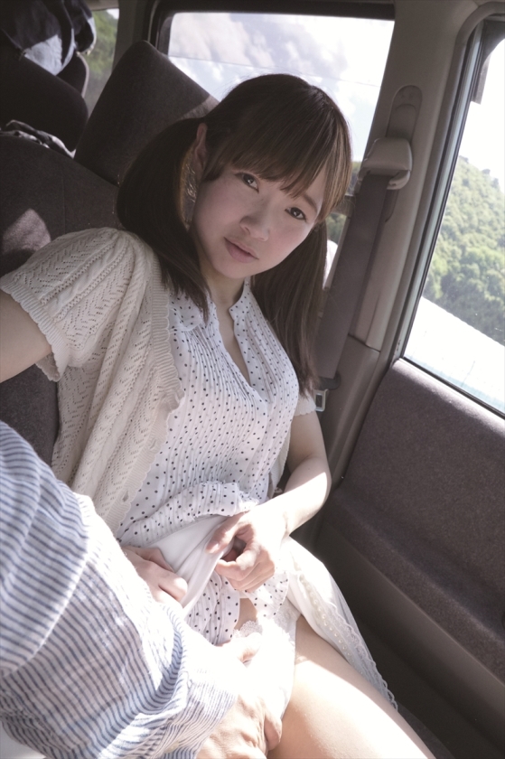 中西まや 愛娘が大好きすぎて妻にナイショで子作り温泉旅行 サンプル画像 11