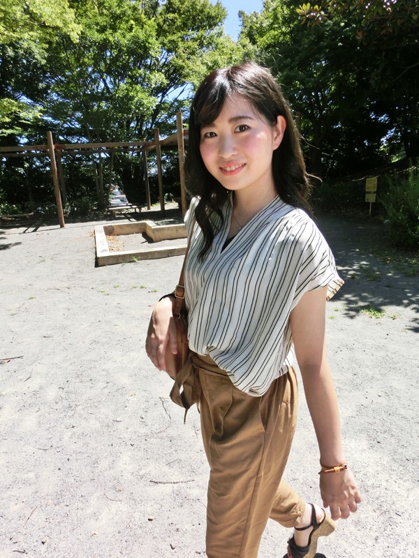 パイパン初撮りデカ美尻受精学生 大橋りな サンプル画像 1