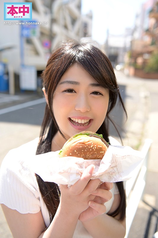 時間停止中出しに興味深々です…と応募してきた 地方のゆるふわグルメキャスター食べ歩き中出ししまくりAVデビュー！！ 小坂しおり サンプル画像 1