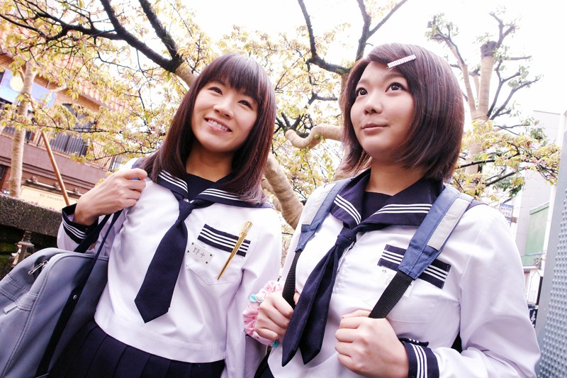 制服女子はこんなにエッチ!?純度高そうに見えてほんとはセックスにドハマリな女子たち14人4時間 サンプル画像 6