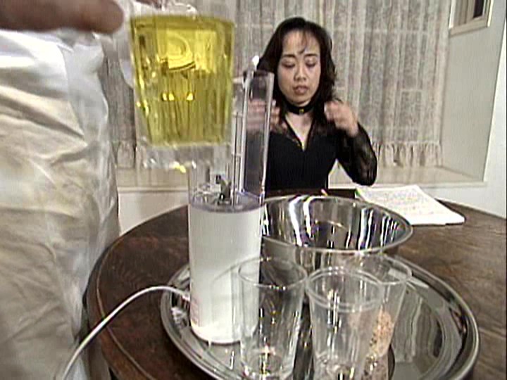 ゲロテスク・エンターテイメント スーパー大喰糞 桃井麻美 サンプル画像 20