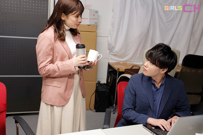 逆NTR（ネトラレ） 結婚を目前に控えた俺なのに…ビッチな同僚OLに騙され強●中出し サンプル画像 19