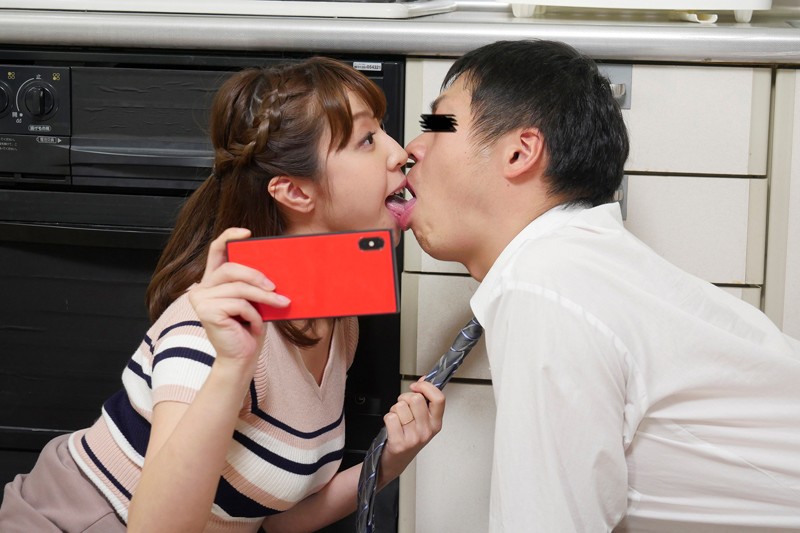 「あんたの奥さんムカつくんだよね」町内会の痴女妻たちが何度も強●中出しさせる逆NTR輪● サンプル画像 10