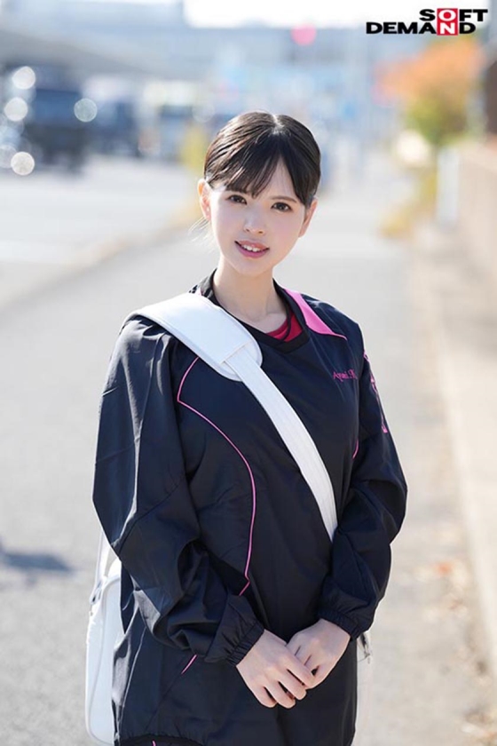 マジックミラー号 青春を部活に捧げるスポーツ女子大生限定！膣内洗浄でカラダのお悩み即解決！練習終わりのJDむれむれおマンコからジョボジョボ恥じらい大噴射！敏感になったキツマンへデカチン挿入！ サンプル画像 3