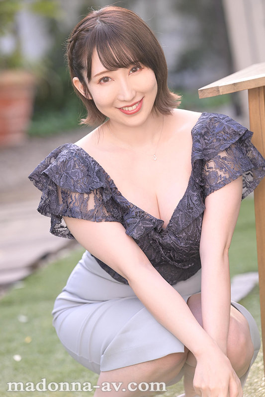 年下男を無意識に惚れさせちゃう魔性系イイオンナ 奥美遥 34歳 AV DEBUT サンプル画像 4
