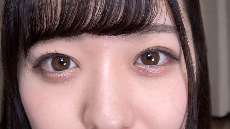 素人娘の全裸図鑑20 今時の女の子11名が恥らいながら脱衣していく様子をじっくり撮影した、変態紳士のためのヘアヌードコレクション サンプル画像 12