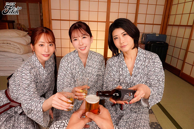 【VR】【Fitch高画質8K肉感VR】 めちゃ欲求不満のほろ酔い巨乳妻3人と民宿で相部屋! 波多野結衣 菊乃らん 推川ゆうり サンプル画像 3