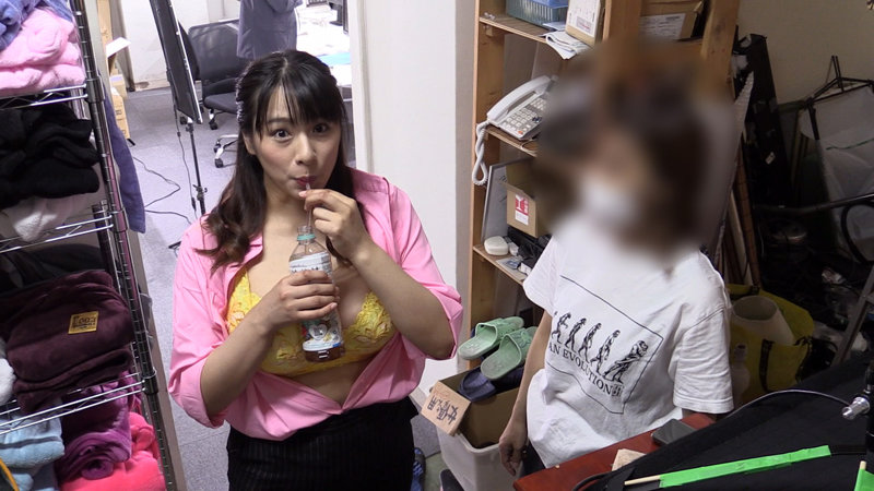 ★配信限定！特典映像付★時間を止める力を持ったド淫乱痴女！5 春菜はな サンプル画像 20