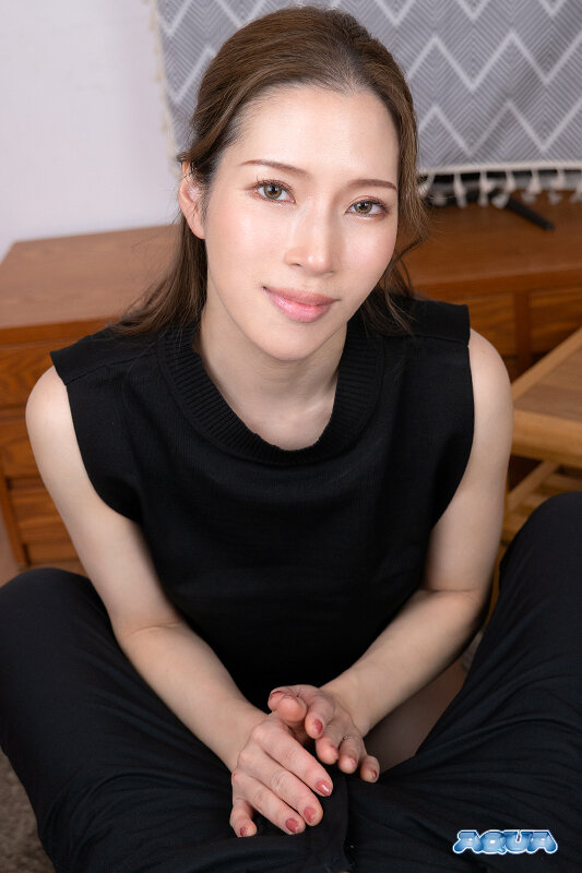 【VR】旦那の精子じゃ妊娠できないから初めて会った男を誘惑して他人棒妊活 二宮和香 サンプル画像 1