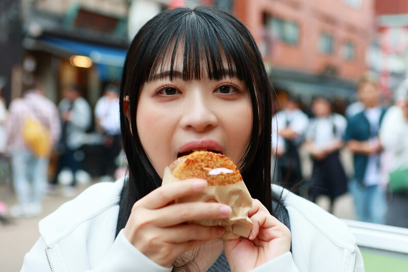 天然爆乳田舎娘のノーブラ東京観光~杏奈ちゃん(Gカップ・97cm) 花柳杏奈 サンプル画像 6