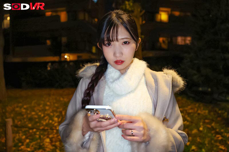 【VR】【8K】都内・大●●公園で立ちんぼしている奥さんに薬を盛ってキメセク撮影 散々中出ししまくった サンプル画像 3