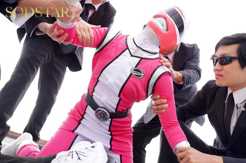 【特典版】【機密情報File】ピンクレンジャー戦闘後の解放SEX 闘争本能の余韻で戦い後の性欲は極限まで高まり絶倫になっていた MINAMO サンプル画像 3