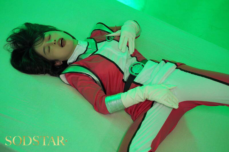 【特典版】【機密情報File】ピンクレンジャー戦闘後の解放SEX 闘争本能の余韻で戦い後の性欲は極限まで高まり絶倫になっていた MINAMO サンプル画像 4