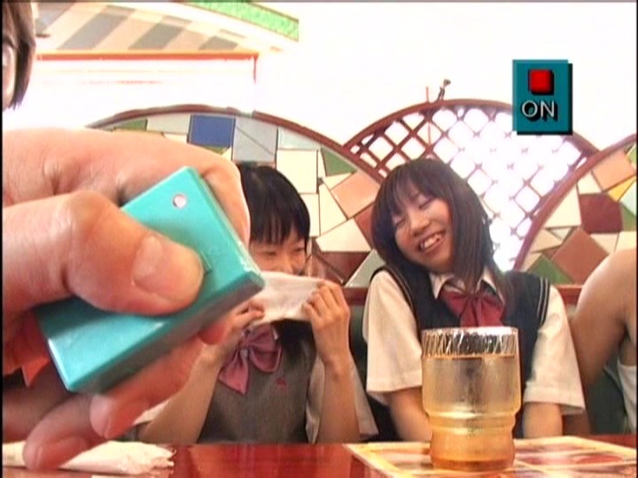 野外リモコンバイブ羞恥 4時間 10人 サンプル画像 8