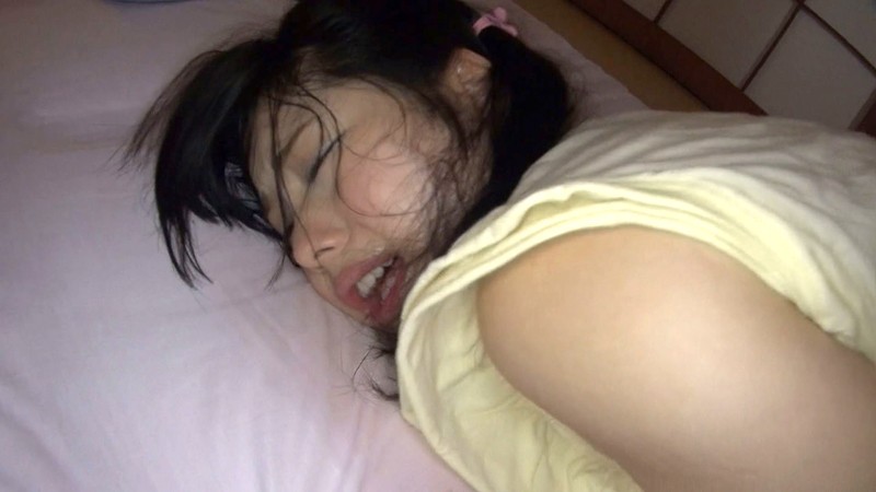 貧乳少女 中出し飲尿 鬼畜拷問 サンプル画像 9