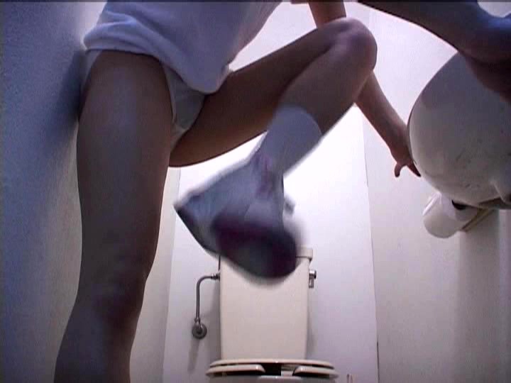続・おもらし 4 楠木さやか サンプル画像 4