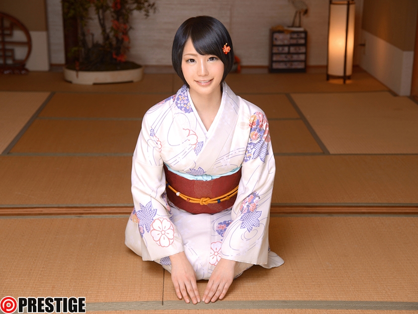 絶対的下から目線 おもてなし庵 BEST 8時間 vol.01 ～10人の絶対的美少女が徹底的にアナタに尽くします～ 鈴村あいり あやみ旬果 園田みおん 河合あすな 吉川蓮 サンプル画像 1