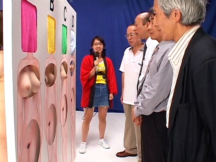 スケベな親子がエッチなゲーム一転知らずに近親相姦 父親なら娘の裸当ててみて！～見て、触って、ハメて、父親はカラダのパーツだけで自分の娘がわかるかな！？～ パート2 サンプル画像 1