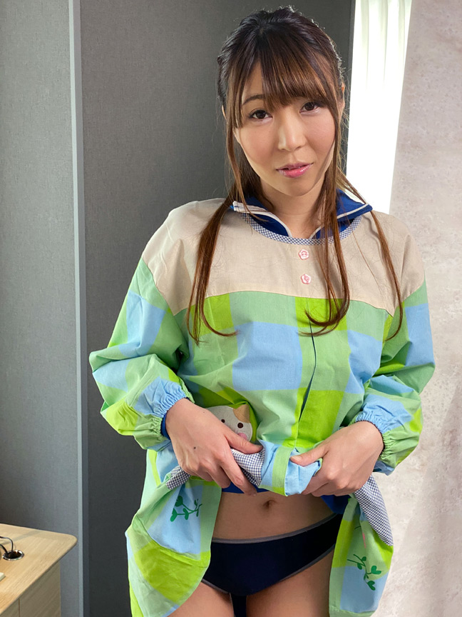 生セックスで快楽を優先させるオンナたち 知的美女 サンプル画像 12