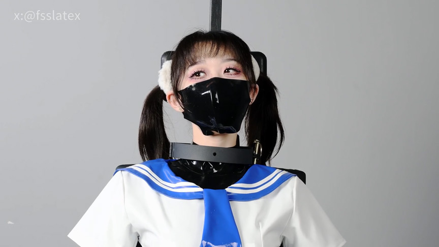 コミケ帰りのテカテカセーラー女に好き放題してみた サンプル画像 3