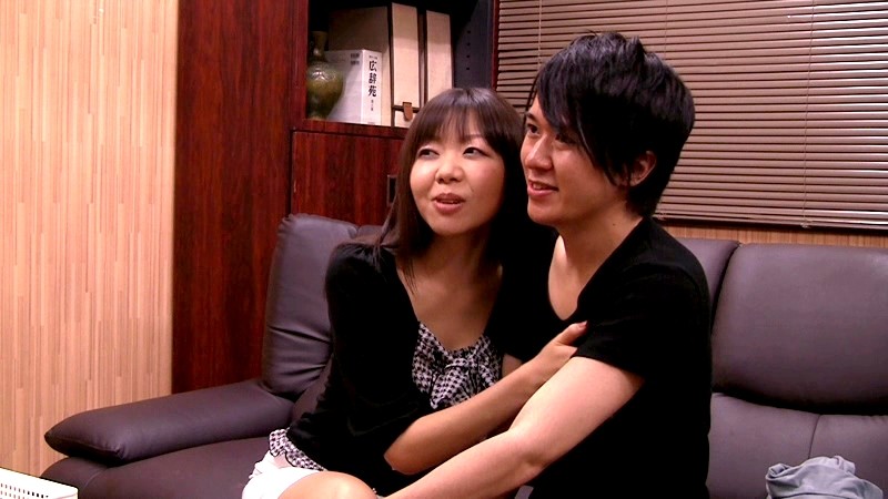 お母さんと2人っきりで密着AV鑑賞 3 サンプル画像 18