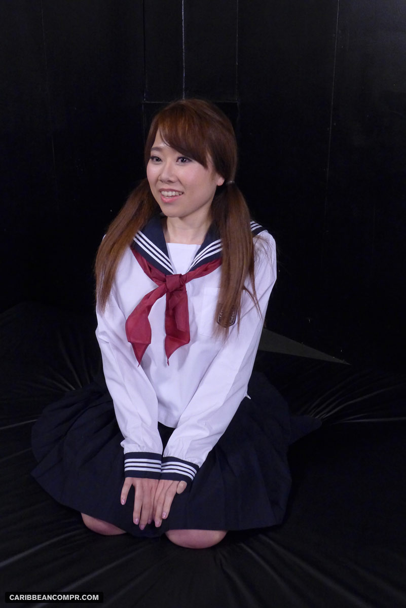 現役女子大生が遂に正式AVデビュー! いきなり粗相!? サンプル画像 2