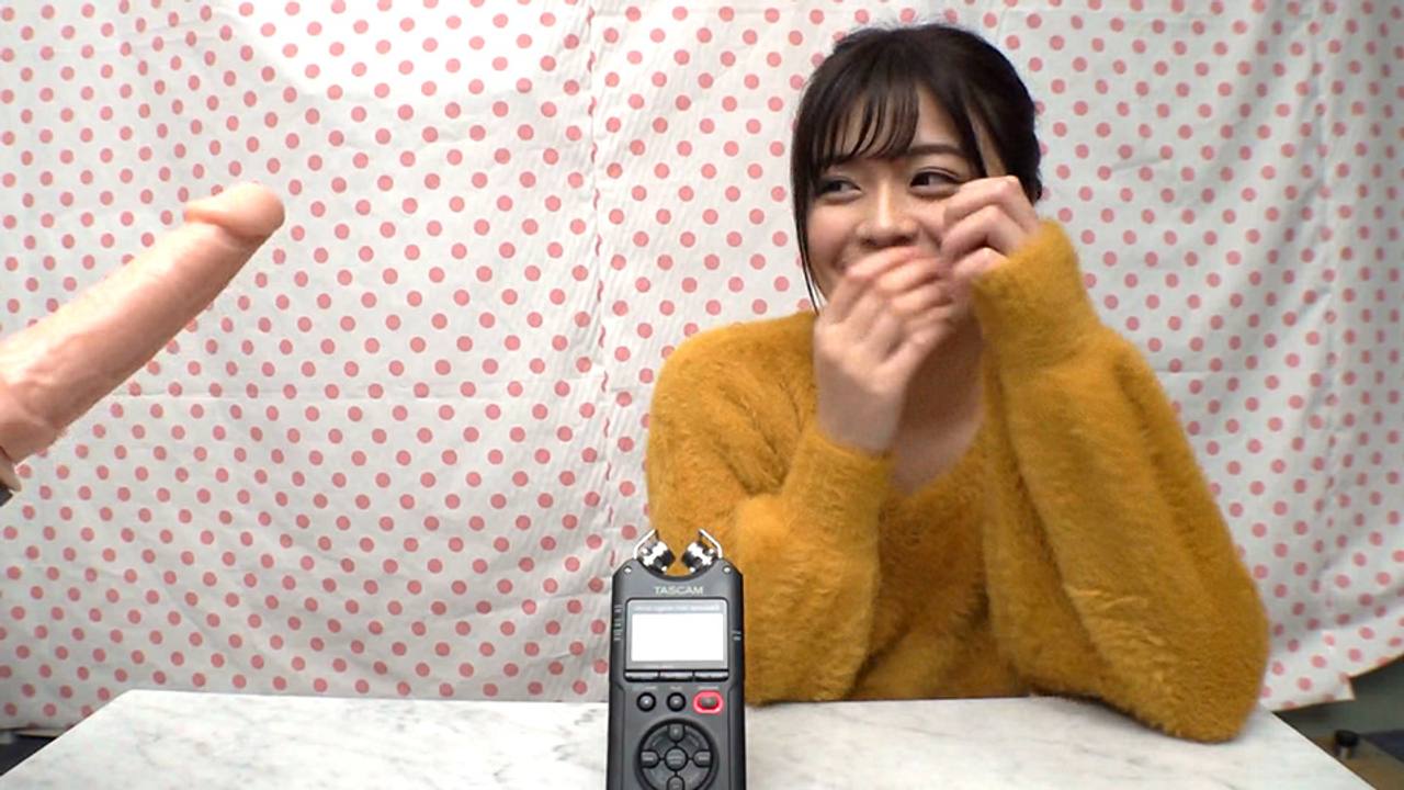 【しろーとLOVETube】可愛さアイドル級！エロさ満点プリ尻*！ディルドとチ○コの二刀流フェラ！挿れて欲しくて堪らない→オナニー見せつけ！ サンプル画像 2
