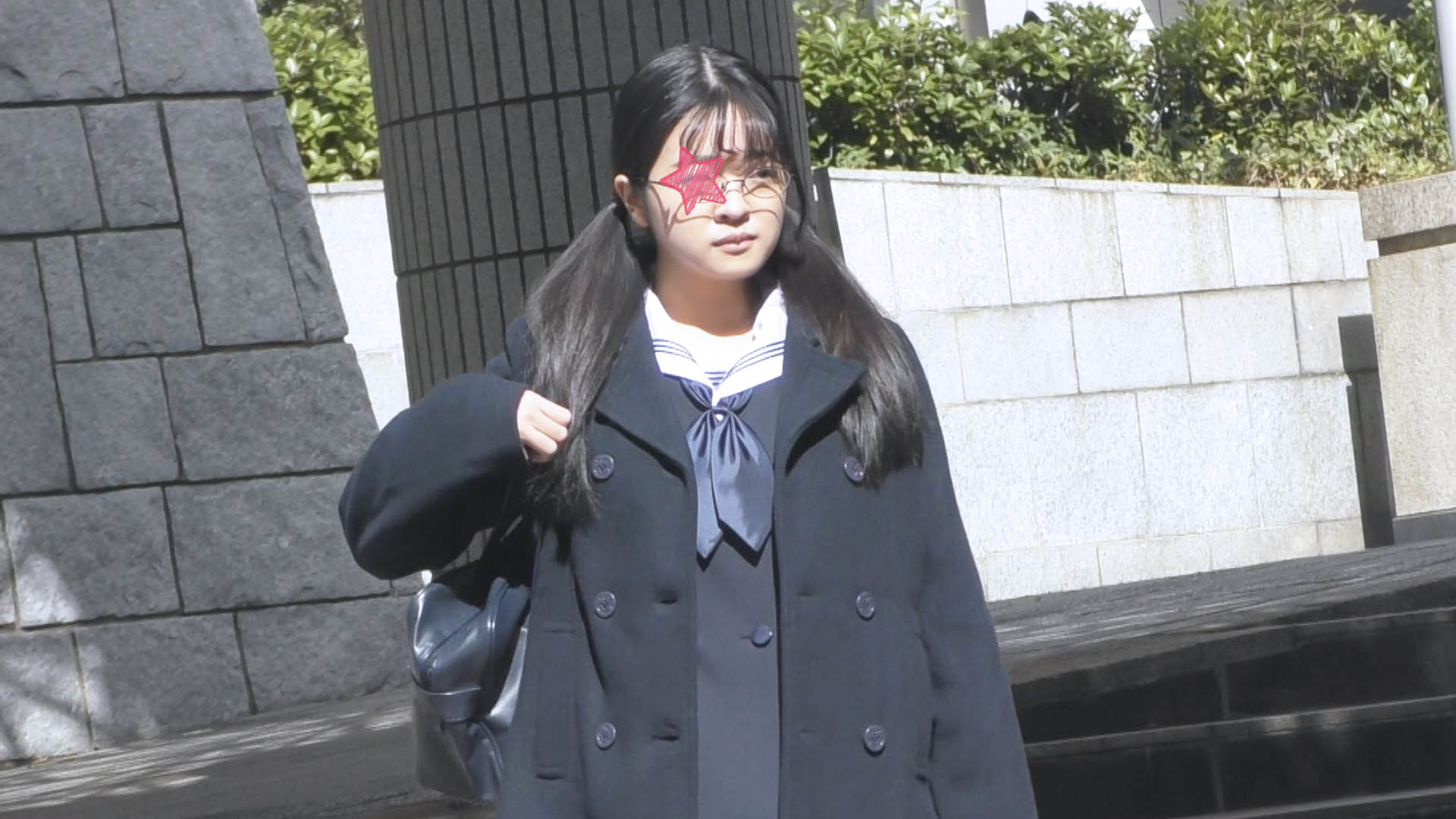 【再販】【電車チカン】★超優等生な眼鏡J○がまさかのHカップ★眼鏡を外すと衝撃の可愛さ★「中に出して」と膣射懇願 ※訳アリ再販 サンプル画像 1