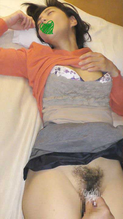 【4本SET】パーティー帰りの大手航空会社CA2人組／お持ち帰りキ●セ※でW美尻ケイレン＆連続ナマ挿入！、他3本 サンプル画像 4