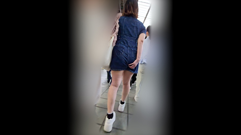 痴かん狂信者 #154【★4】タイトデニムミニ巨乳ギャルの抵抗する手とムチ尻に勃起したモノをぐりぐり擦り付け！抵抗できない罠！ サンプル画像 6