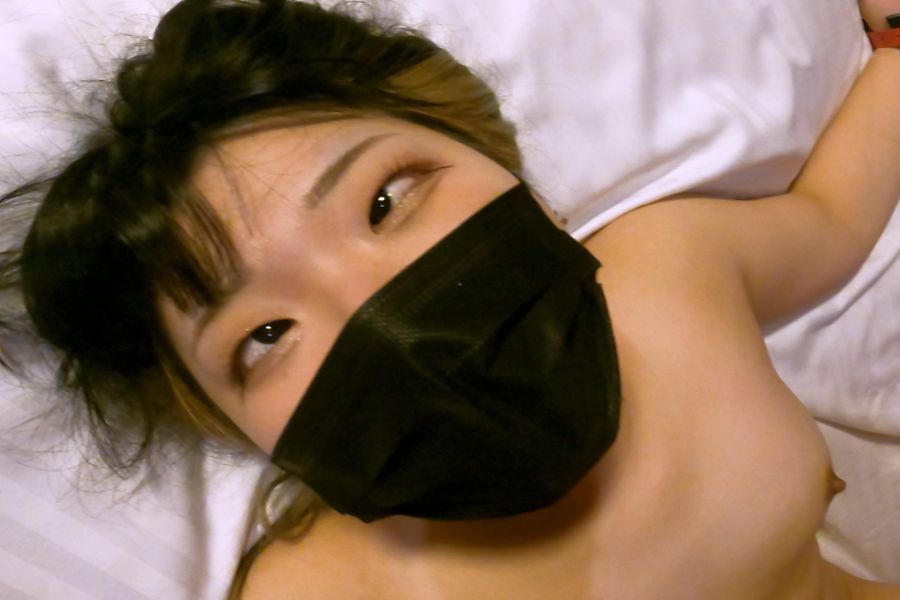 天然もの地雷系娘を踏みつけてアヘ顔腹パンチセックス サンプル画像 9