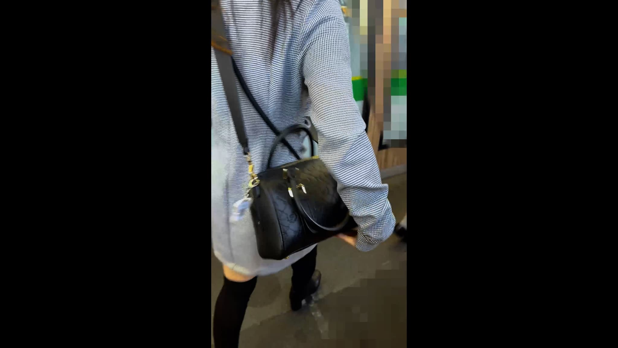 【熟女/窃触】この日、忘れてた女の顔を取り戻す。逝き返る美熟女尻特化。 サンプル画像 6