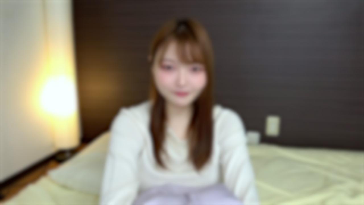 【Iカップ美女】”日本一の新卒爆乳保育士”神スタイル美女の衝撃的デビュー作。先着限りの希少映像初公開。 サンプル画像 1