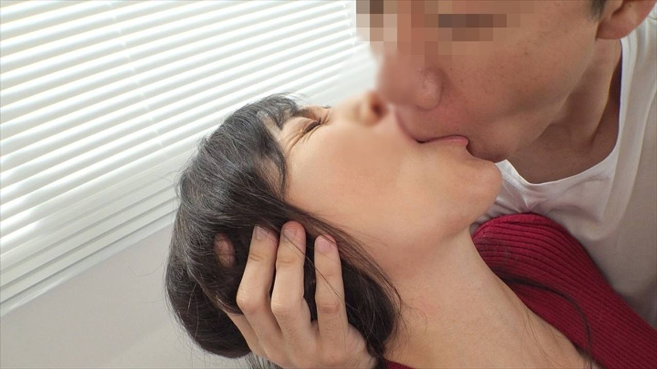 【ガチ最高の熟女pt2】過去最高齢 六十路幸薄系おばさん3Pぶっかけ中出し【閉経ヤリタイ放題】 サンプル画像 3