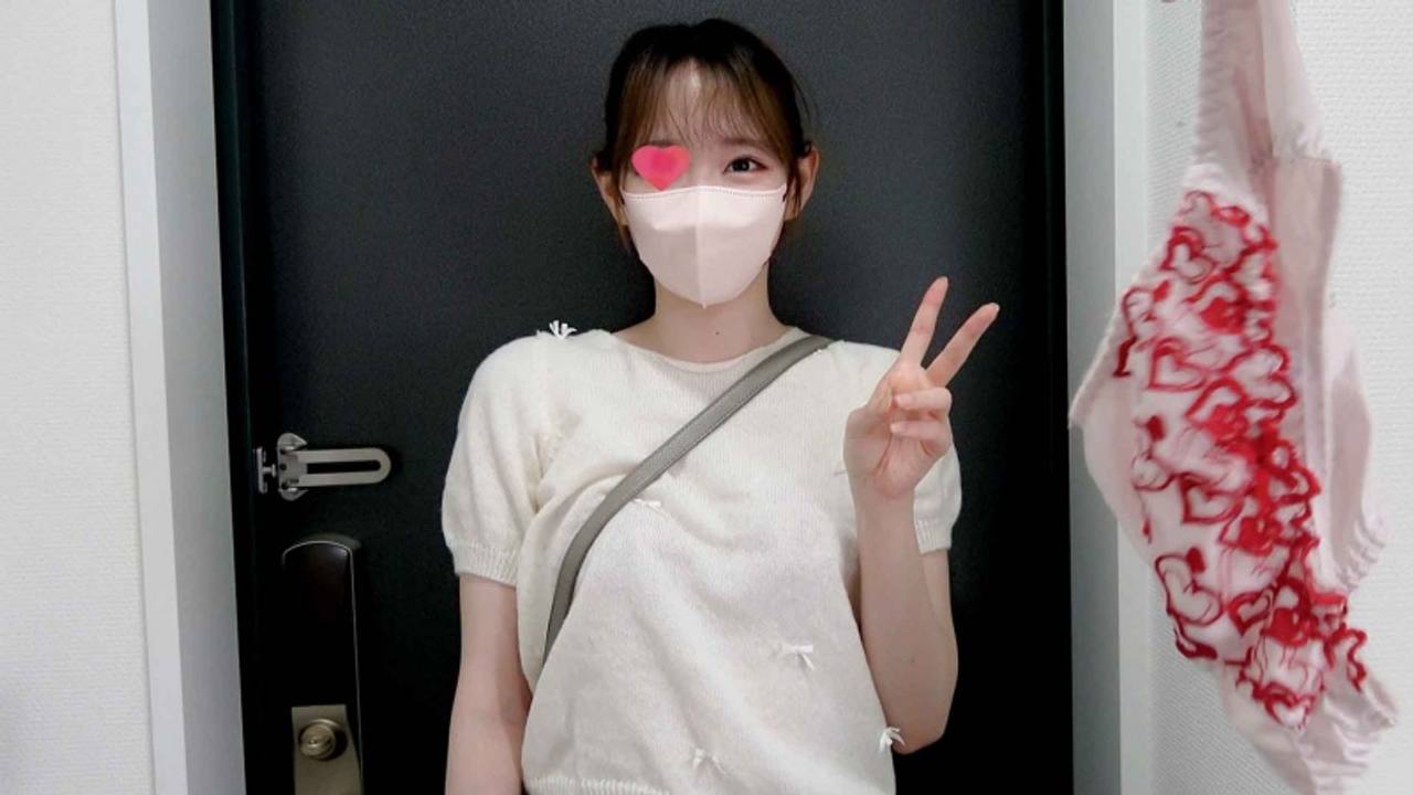 美乳女子大生の可愛いパンツ買取/脱ぎたてほやほやパンツをくれました【下着/美尻/清楚】 サンプル画像 6