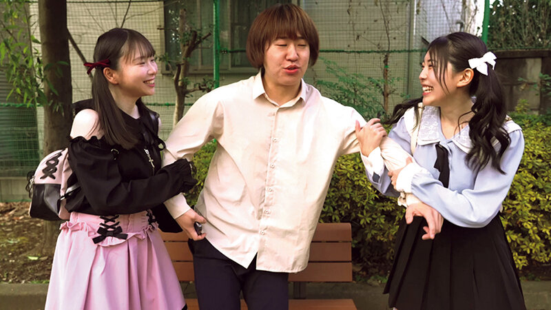 「乳首責めるのだ~いしゅき」ビンカン乳首M男が大好物のぴえん女子たちがオトコを捕獲して甘サドW乳首責め サンプル画像 5