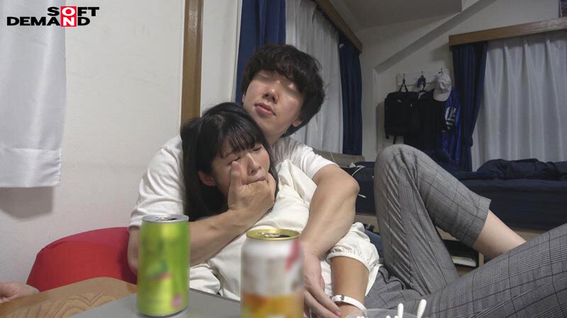 マ×コは夫専用 アナルは俺専用 ドMな奥さんのケツ穴掘って牛乳浣腸もさせてやった記録映像 サンプル画像 8