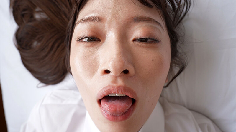 乳首こねくり失禁 敏感乳首を弄ばれて失禁癖がついた地味娘は白目アヘ顔イキが止まらず教室の肉オナホに! 上坂めい サンプル画像 5
