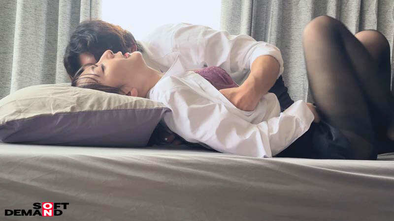 SOD深夜のゴミ拾いの裏でお酒が入って同僚とセックスしていたSOD女子社員4名 サンプル画像 16