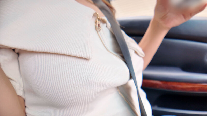 ノーブラ美巨乳ポヨンポヨンおっぱいデート4 椿りか サンプル画像 1