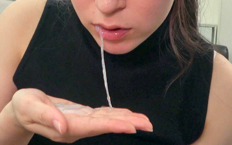 喉奥で悦ぶ女…熟れた舌技でねっとり絡みつく人妻熟女の濃厚フェラ 絶頂口内射精 サンプル画像 5