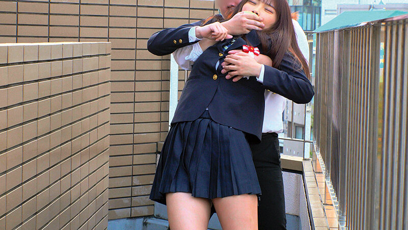 卒業生 拘束スローピストン過激わい○つFUCK 清い膣を生ペニスでゆっくりこねくり回されガクブル絶頂で落ちていく制服女学生 サンプル画像 16