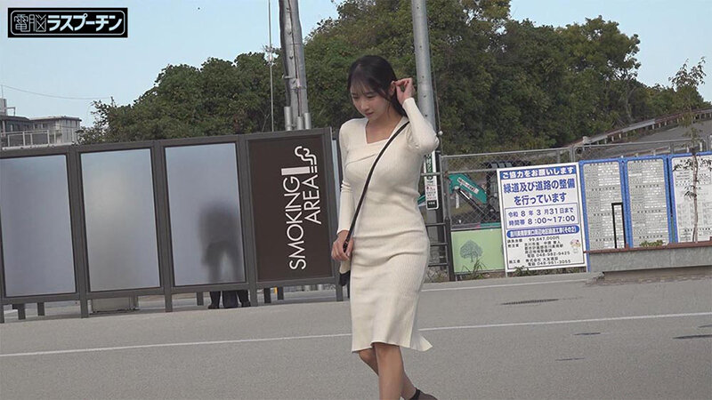 満員電車で羽交いじめにされ切り裂きマキシワンピの隙間から乳首だけを徹底的に開発されるアヘ顔敏感女2 小野坂ゆいか サンプル画像 2