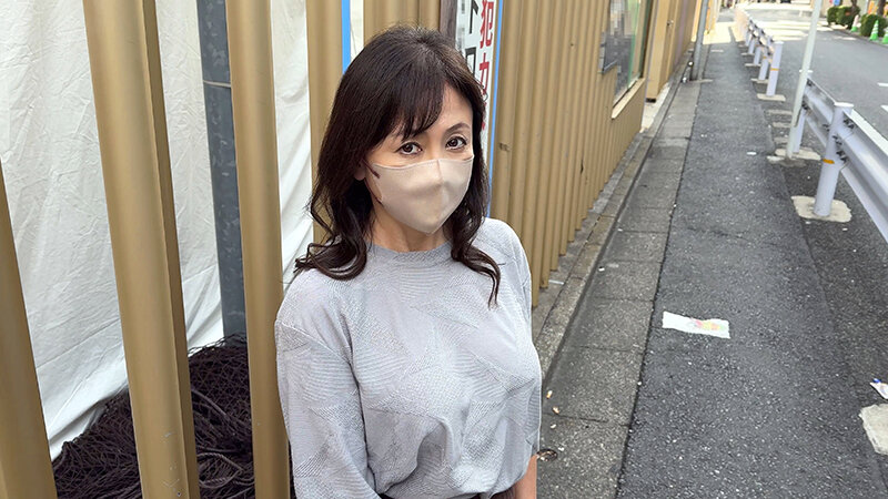 借金返済 肉体で返すつもりが…立ちんぼセックスに沼ってしまう六十路熟女 サンプル画像 2