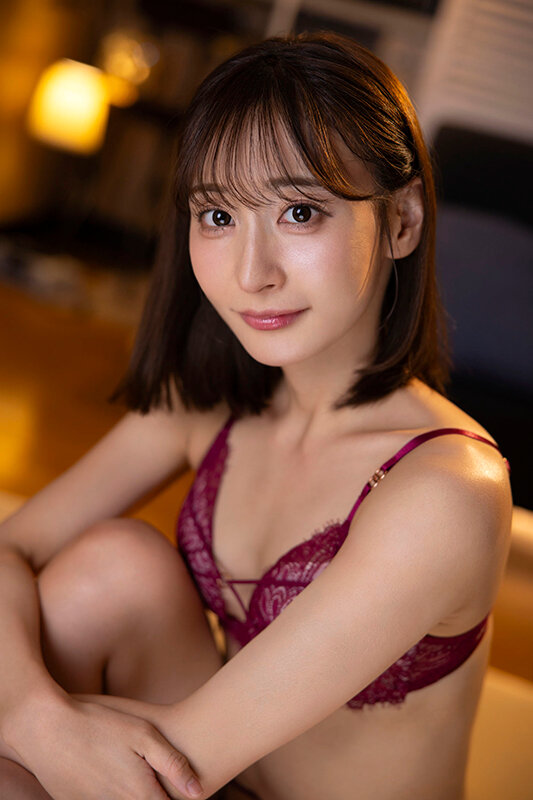 【VR】天井特化アングルVR ～これが僕と兄嫁の秘密～ 足立友梨 サンプル画像 2