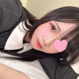 大.1 のアキバで働くメイドさん心愛ちゃん。顔、愛嬌、スタイル全てが抜群!これ以上何を求めるのか?お口に1発おまんこに2発!の計3発!